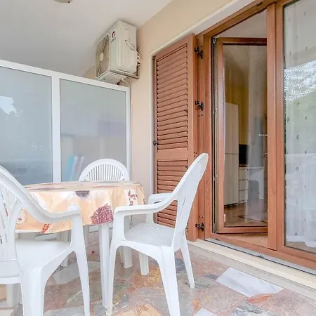 Aurelio Apartment