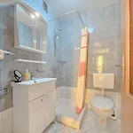 Aurelio Apartment