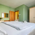 Apartment Aurelio *